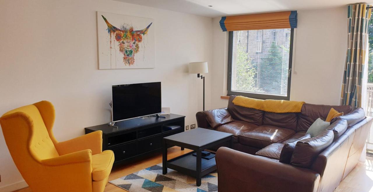 Altido Alluring 3Br Apt Near The Centre With Parking エディンバラ エクステリア 写真