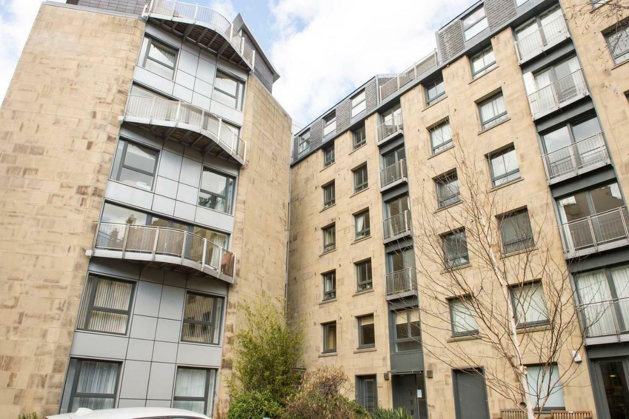 Altido Alluring 3Br Apt Near The Centre With Parking エディンバラ エクステリア 写真